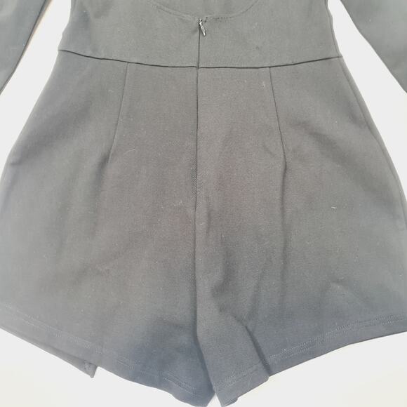 superdown Black Long Sleeve Romper - Picture 9 of 14